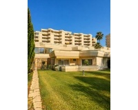 Resale - apartment - Estepona - Atalaya