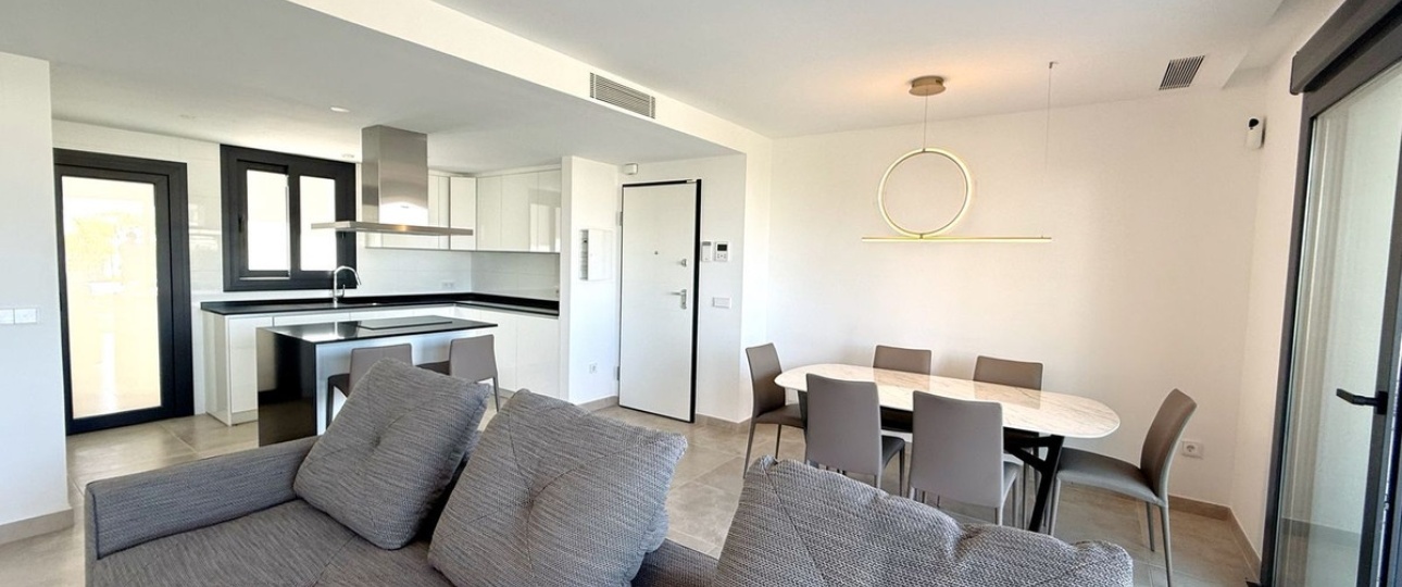 Resale - apartment - Estepona - Atalaya