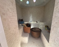 Resale - apartment - Estepona - Atalaya