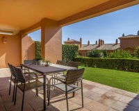 Resale - apartment - Estepona - Atalaya