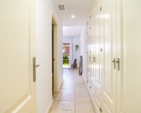 Resale - apartment - Estepona - Atalaya