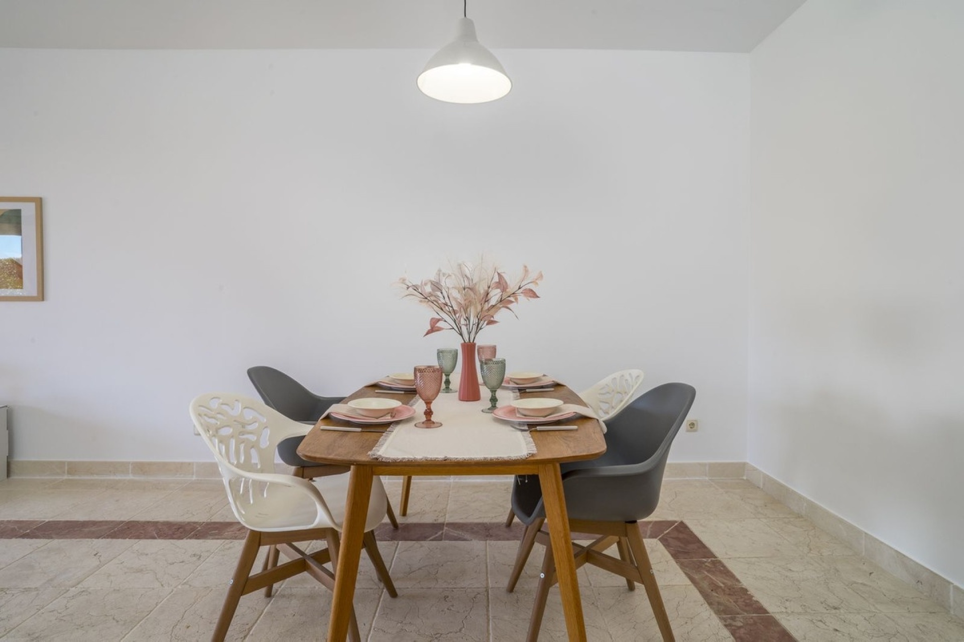 Resale - apartment - Estepona - Atalaya