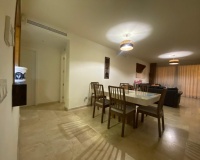 Resale - apartment - Estepona - Atalaya