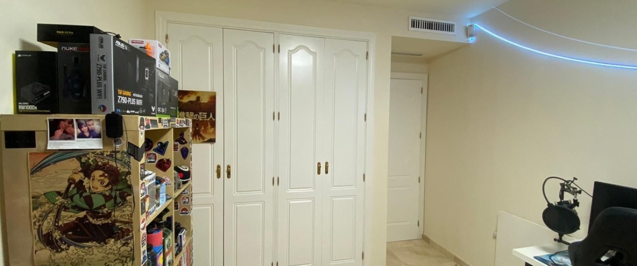 Resale - apartment - Estepona - Atalaya