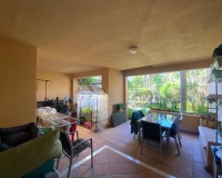 Resale - apartment - Estepona - Atalaya