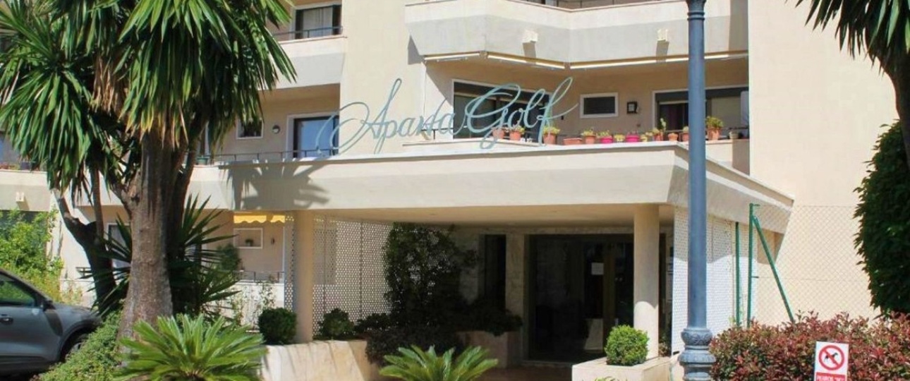 Resale - apartment - Estepona - Atalaya
