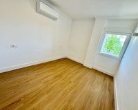Resale - apartment - Estepona - Atalaya