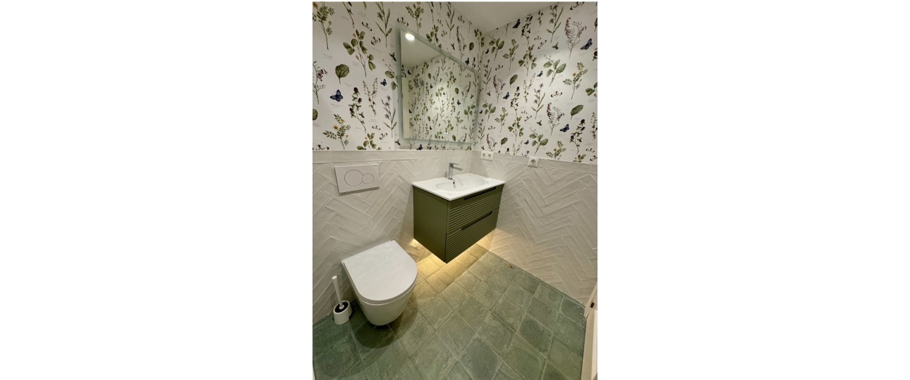 Resale - apartment - Estepona - Atalaya
