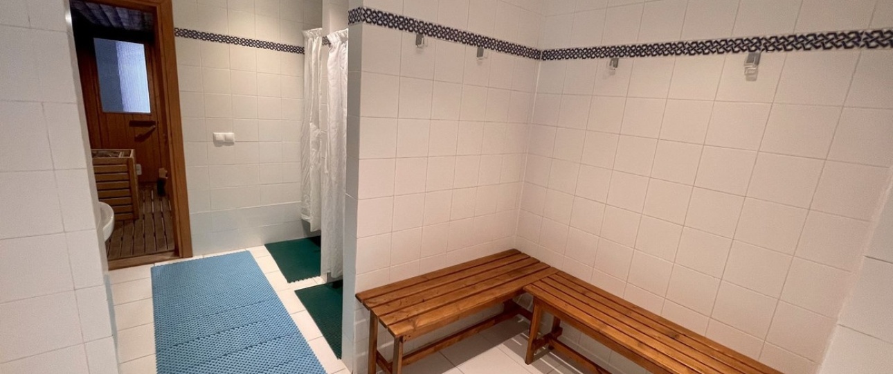 Resale - apartment - Estepona - Atalaya