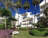 Resale - apartment - Estepona - Atalaya