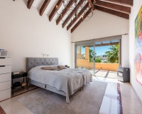 Resale - apartment - Estepona - Atalaya