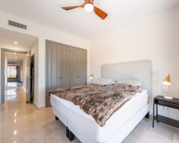 Resale - apartment - Estepona - Atalaya