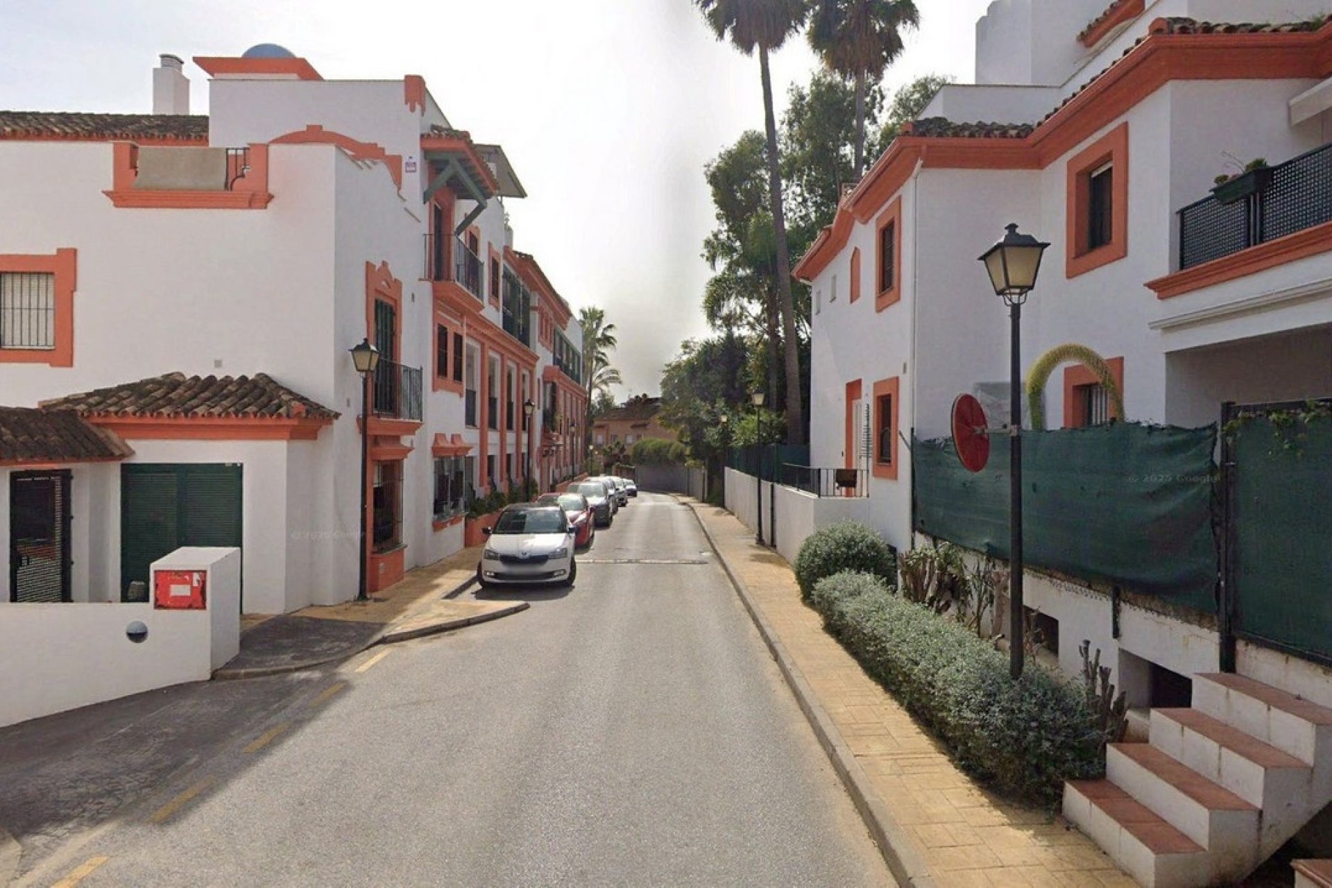 Resale - apartment - Estepona - Atalaya