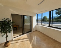 Resale - apartment - Estepona - Atalaya