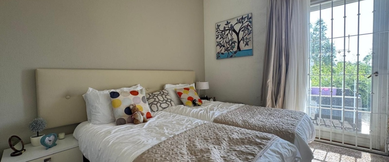 Resale - apartment - Estepona - Atalaya