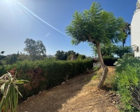 Resale - apartment - Estepona - Atalaya
