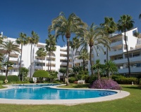 Resale - apartment - Estepona - Atalaya