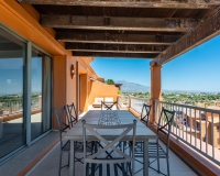 Resale - apartment - Estepona - Atalaya