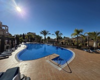 Resale - apartment - Estepona - Atalaya