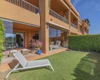 Resale - apartment - Estepona - Atalaya