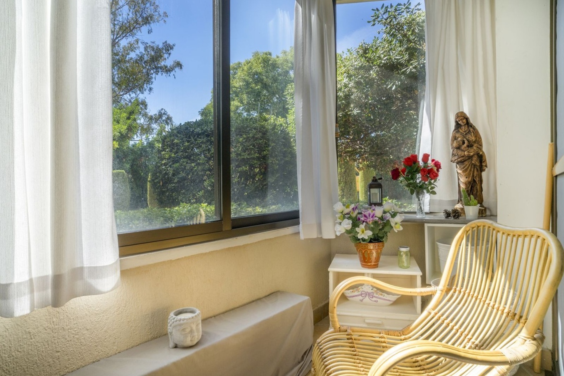 Resale - apartment - Estepona - Atalaya