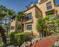 Resale - apartment - Estepona - Atalaya