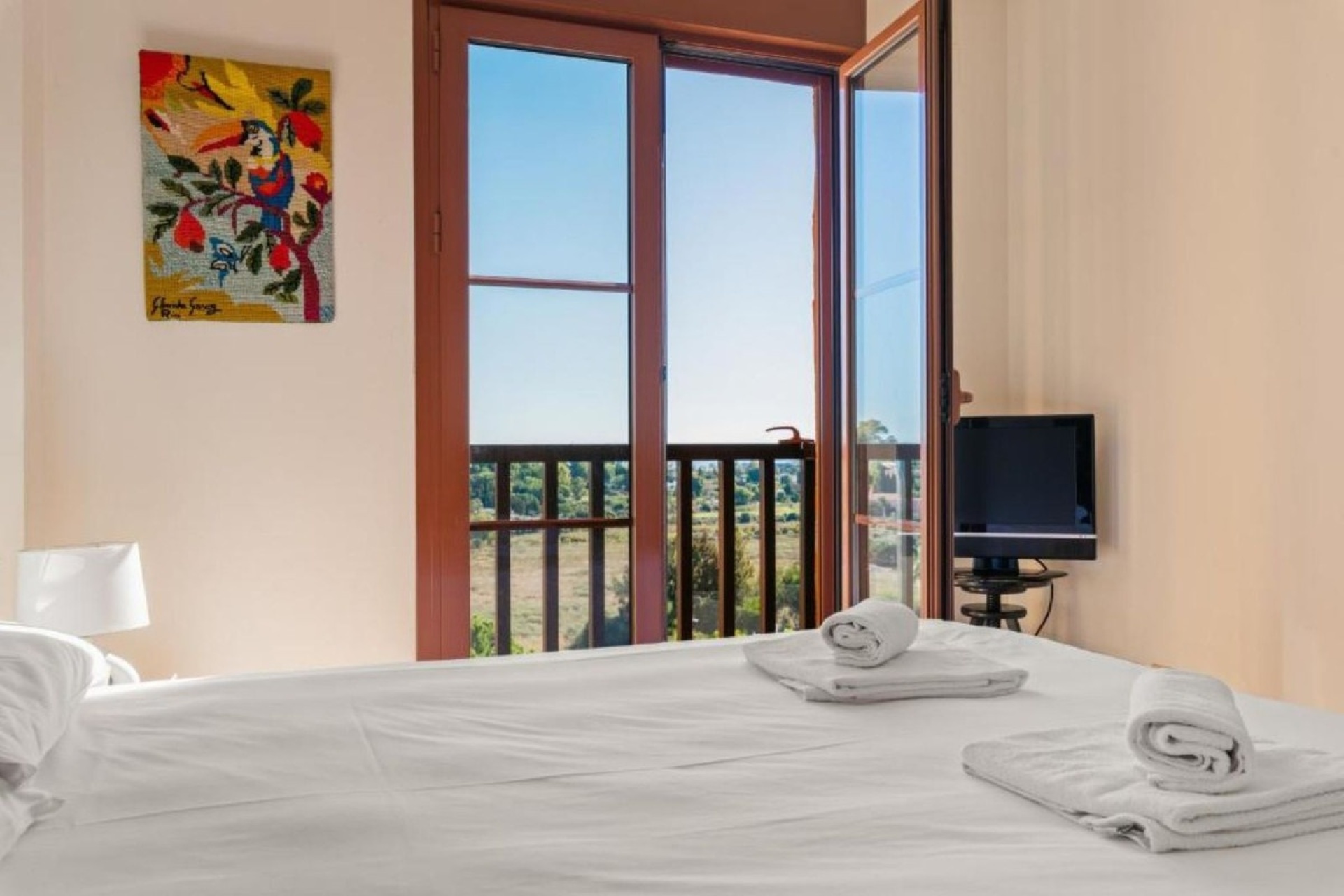 Resale - apartment - Estepona - Atalaya