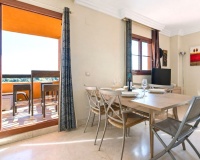 Resale - apartment - Estepona - Atalaya