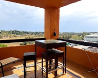 Resale - apartment - Estepona - Atalaya