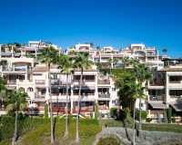 Resale - apartment - Estepona - Atalaya