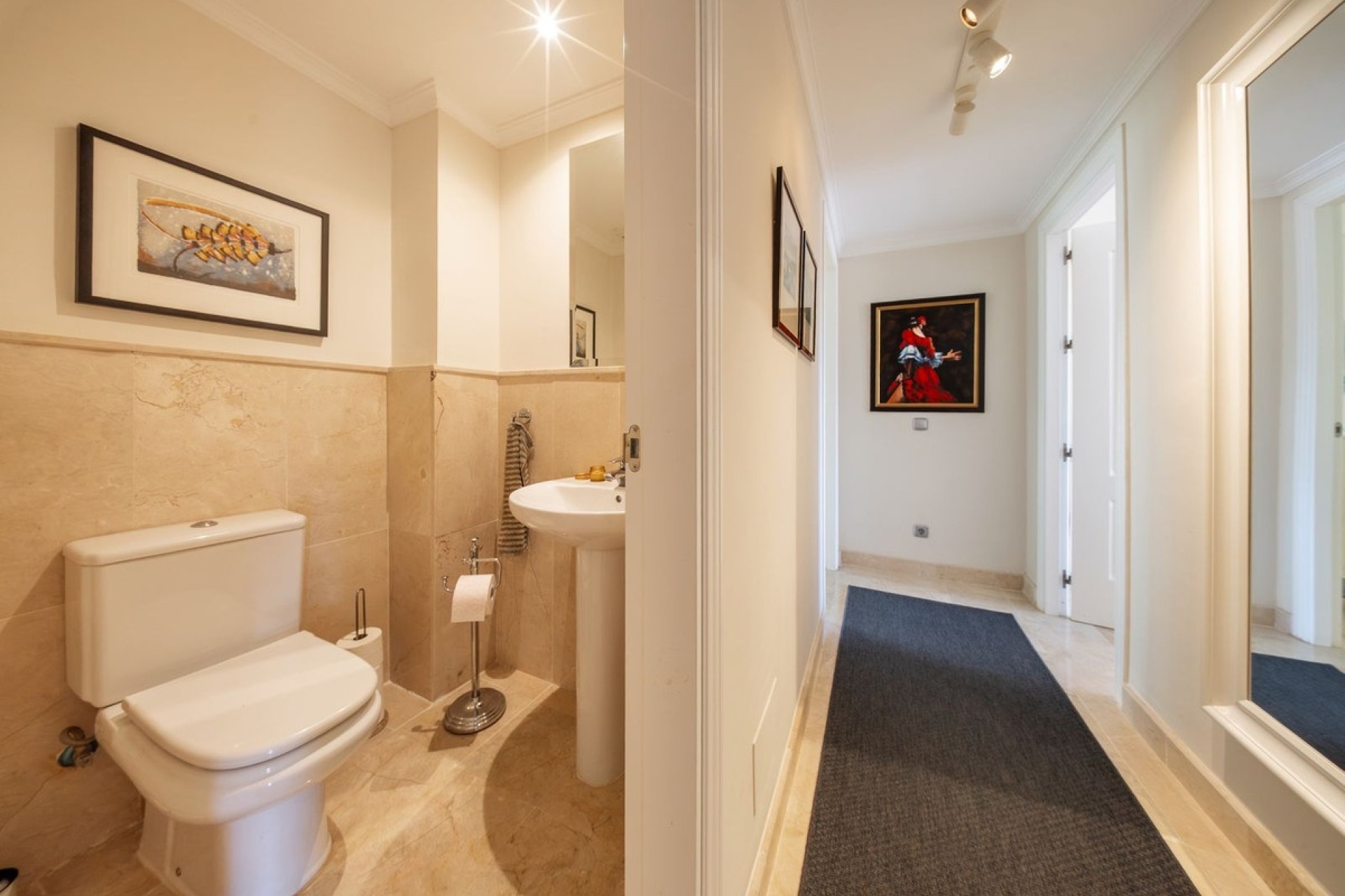 Resale - apartment - Estepona - Atalaya