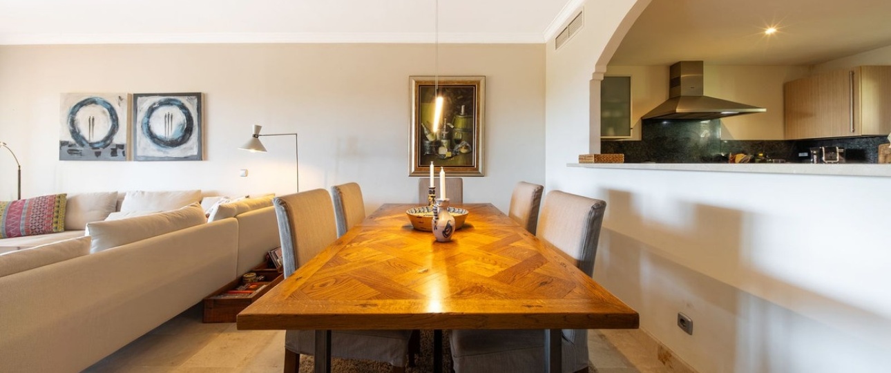 Resale - apartment - Estepona - Atalaya