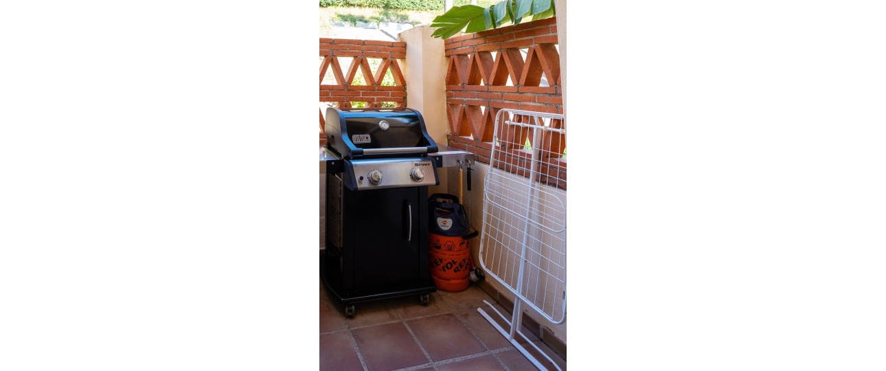 Resale - apartment - Estepona - Atalaya