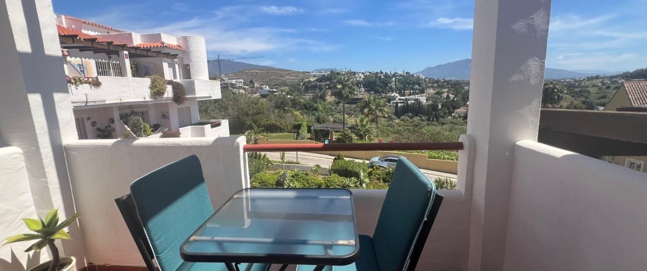 Resale - apartment - Estepona - Bel Air