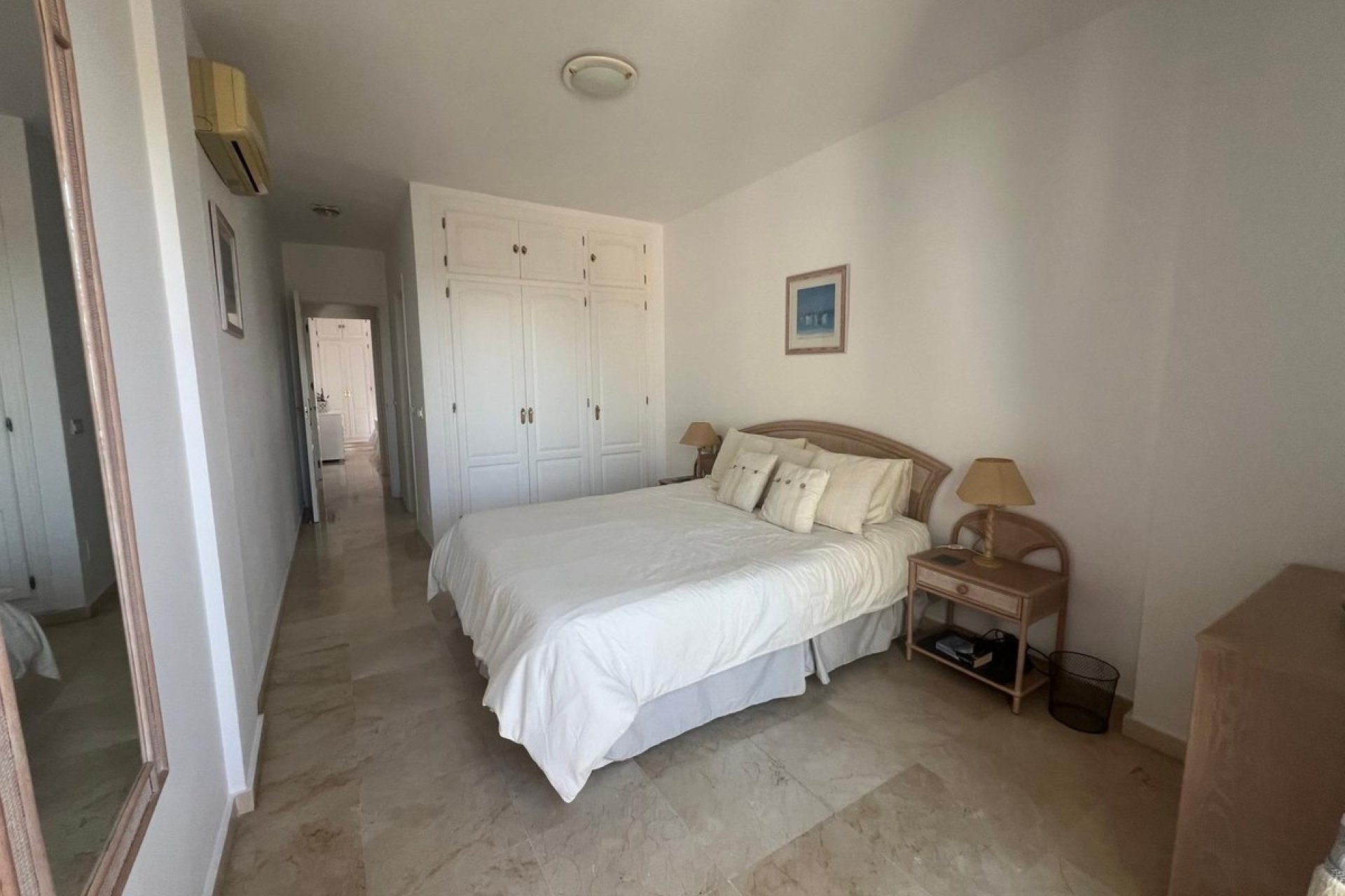 Resale - apartment - Estepona - Bel Air