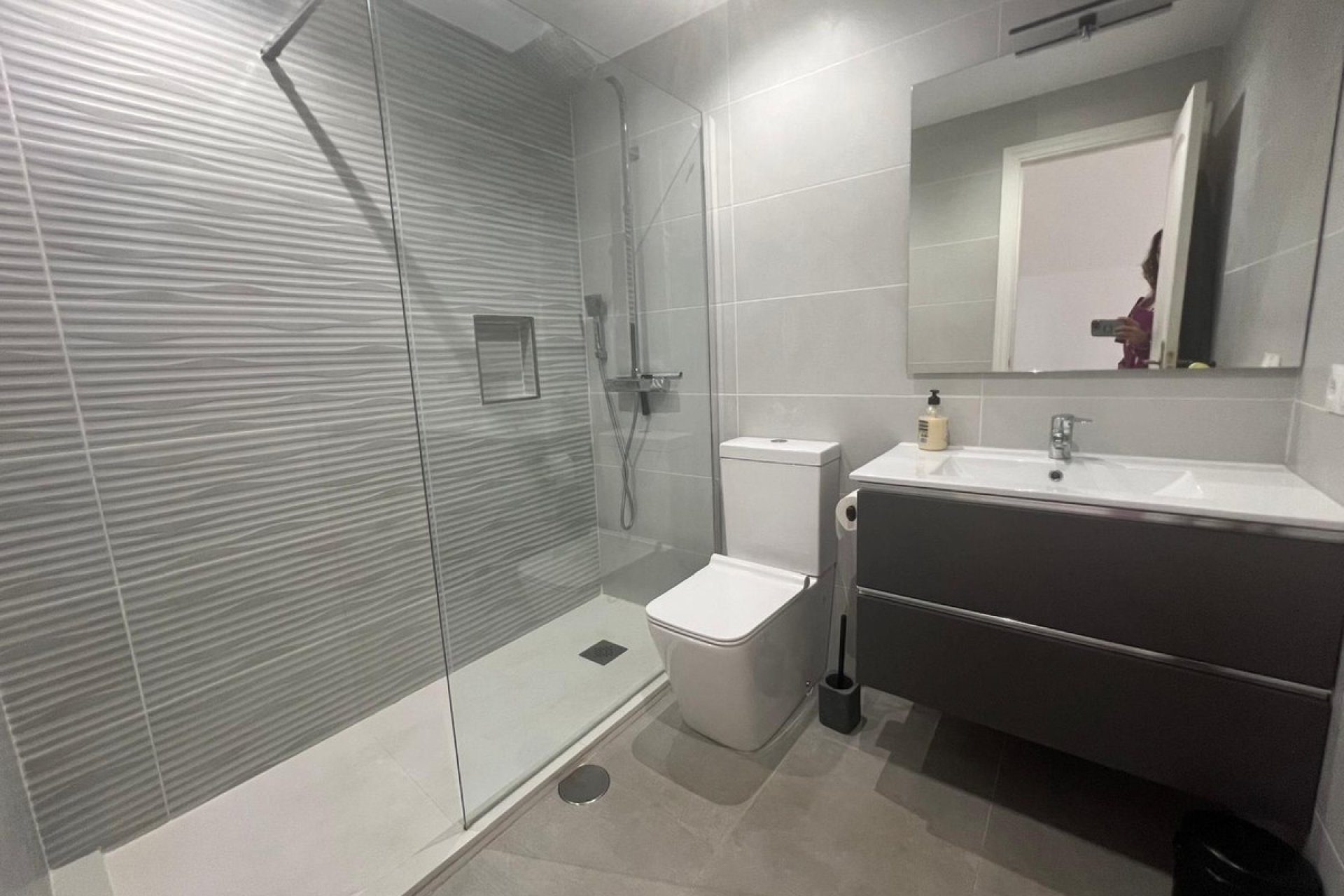Resale - apartment - Estepona - Bel Air