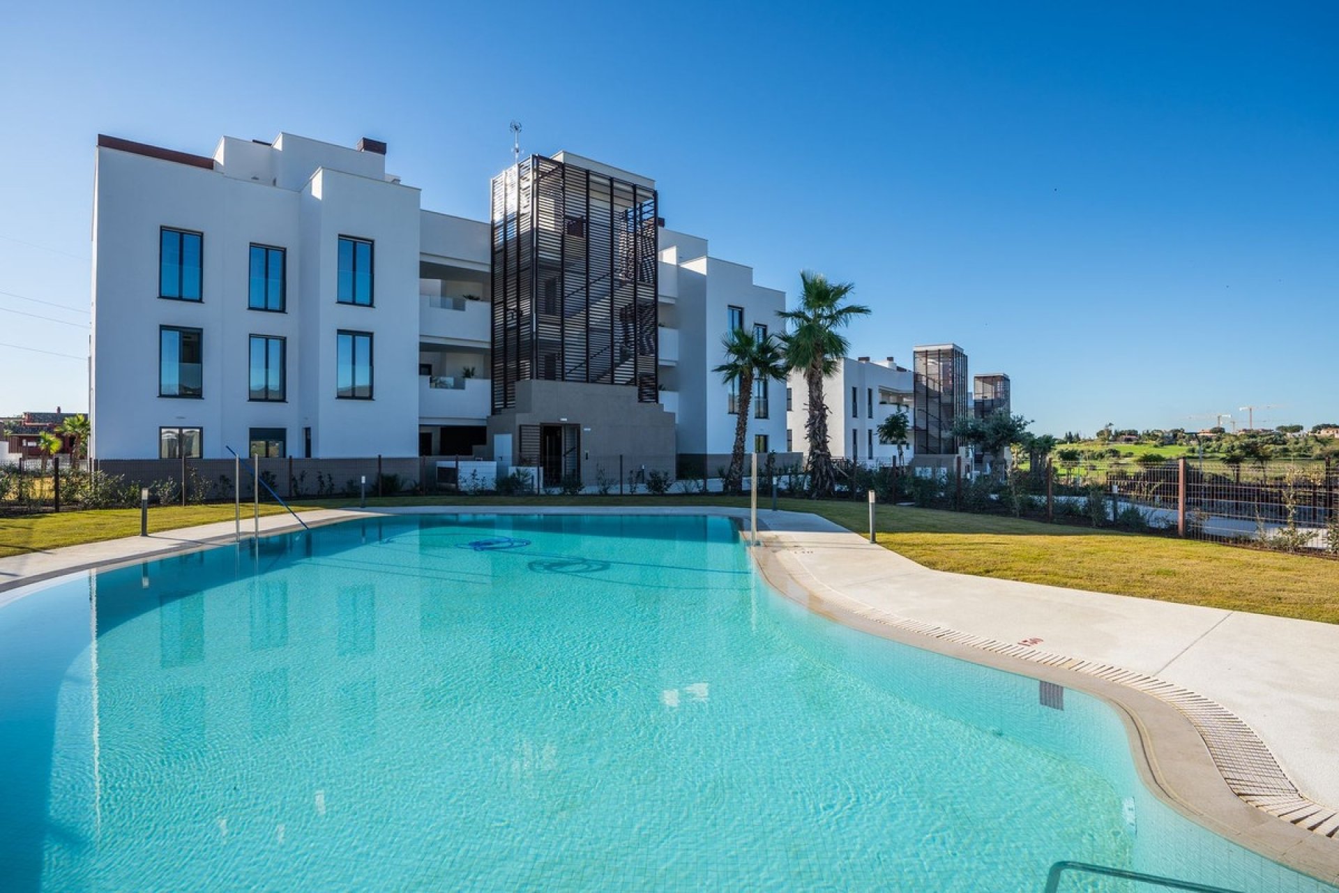 Resale - apartment - Estepona - Bel Air