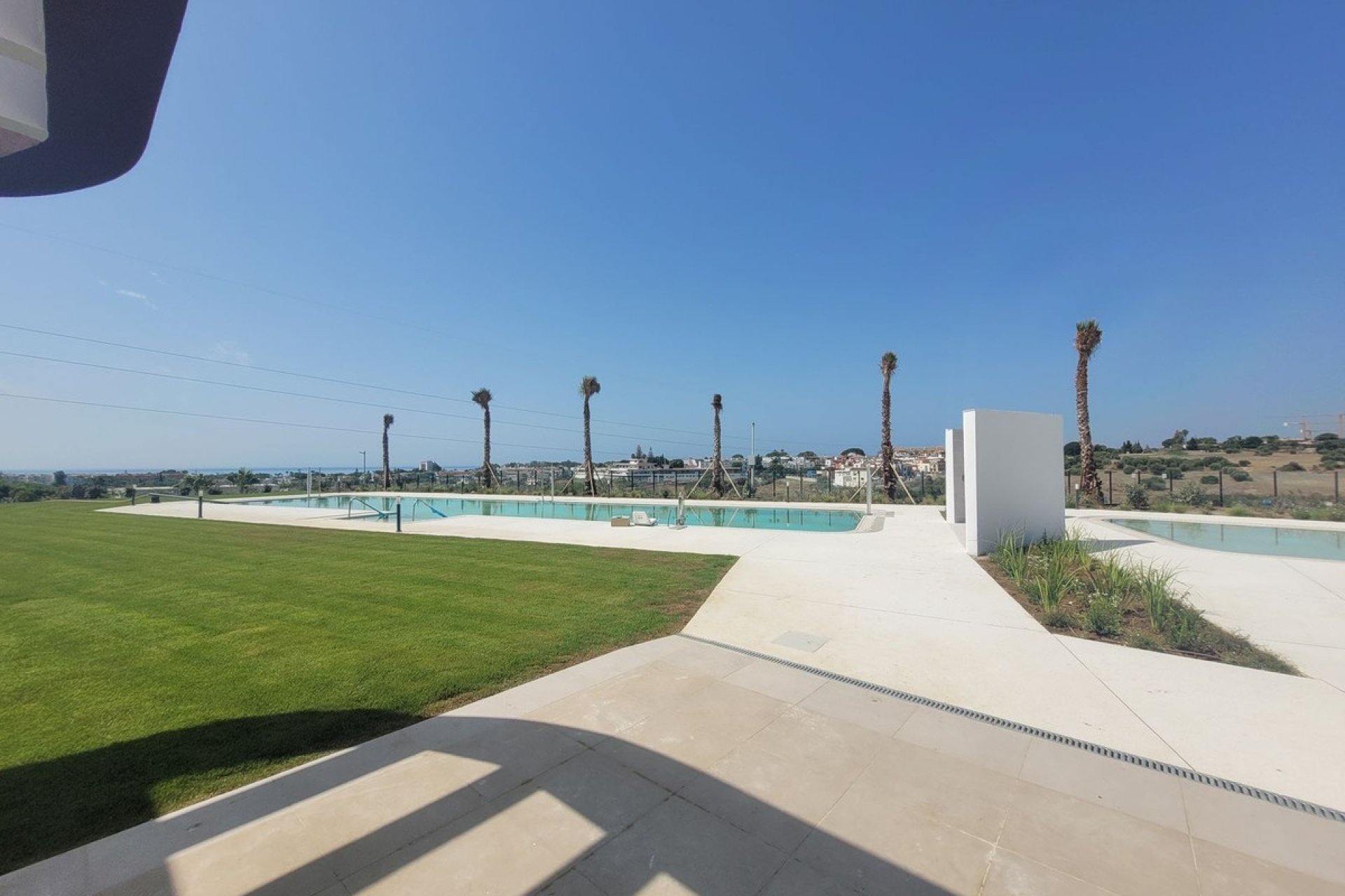 Resale - apartment - Estepona - Bel Air