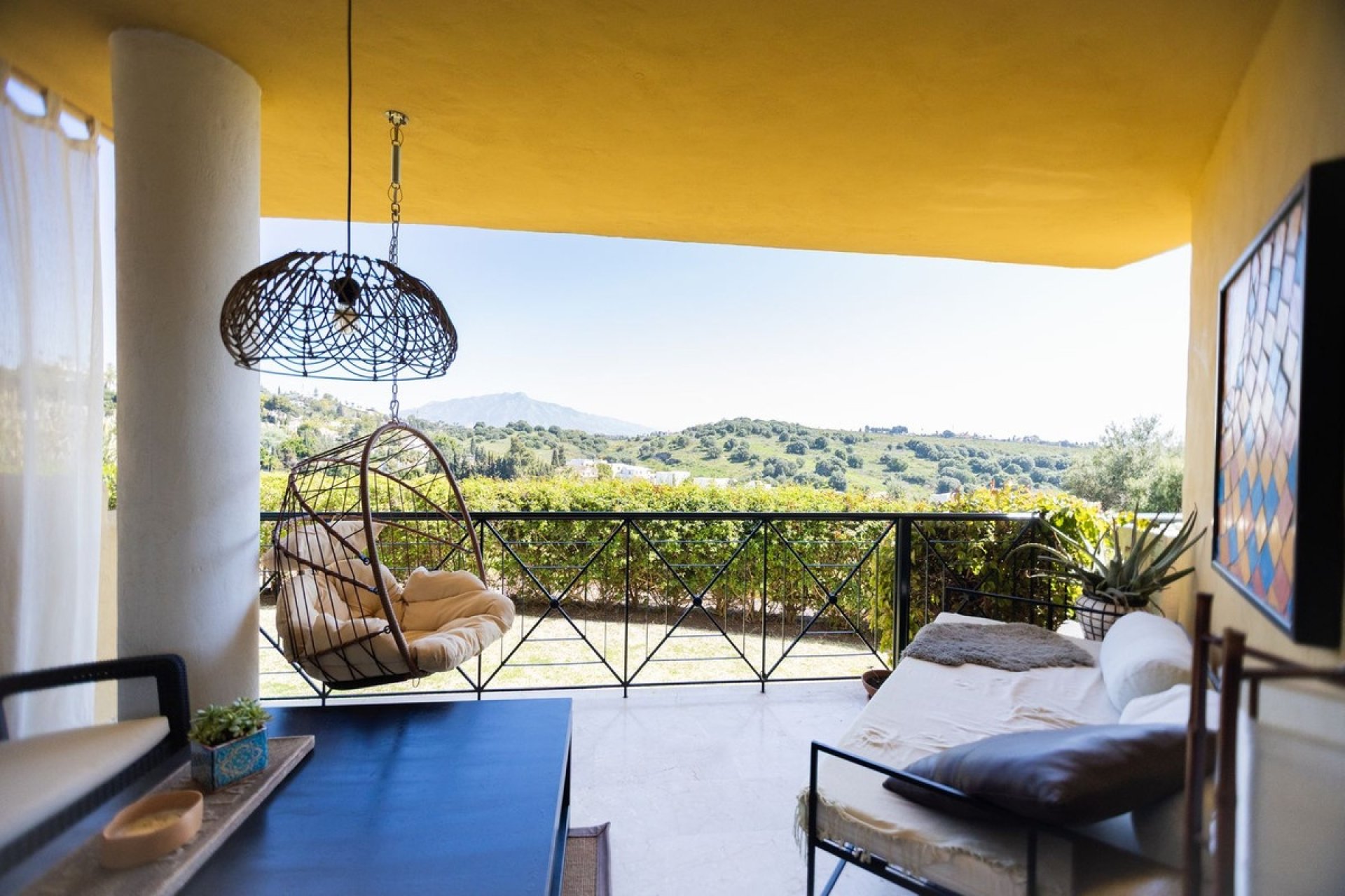 Resale - apartment - Estepona - Bel Air