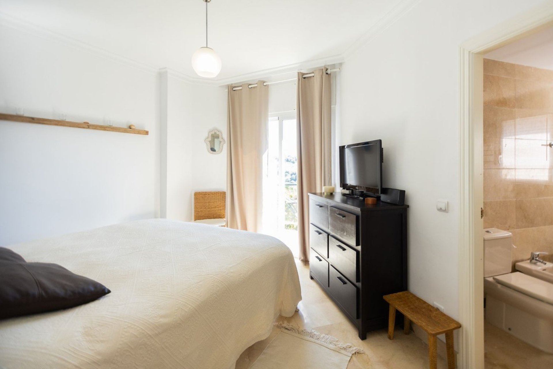 Resale - apartment - Estepona - Bel Air