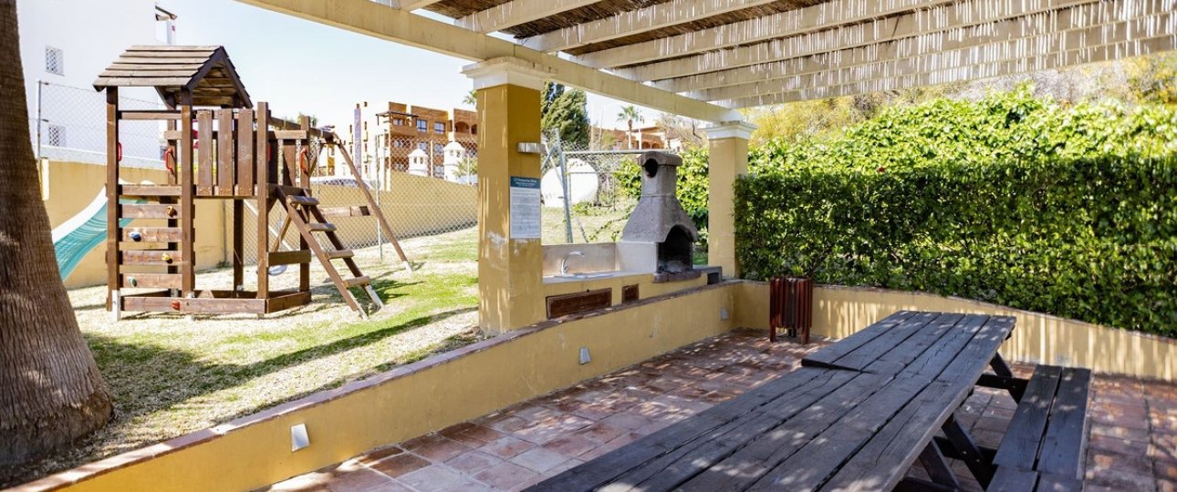 Resale - apartment - Estepona - Bel Air