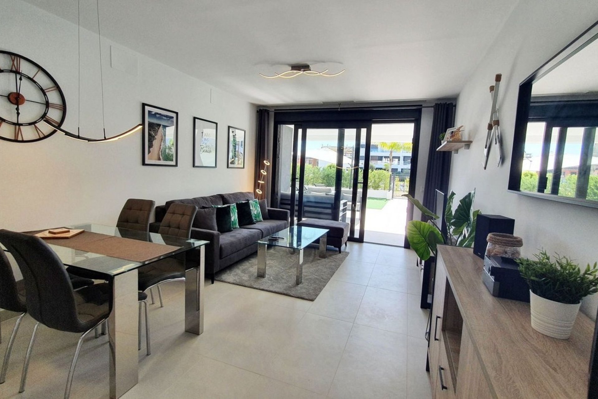 Resale - apartment - Estepona - Bel Air