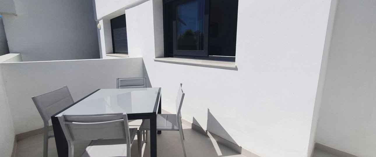 Resale - apartment - Estepona - Bel Air