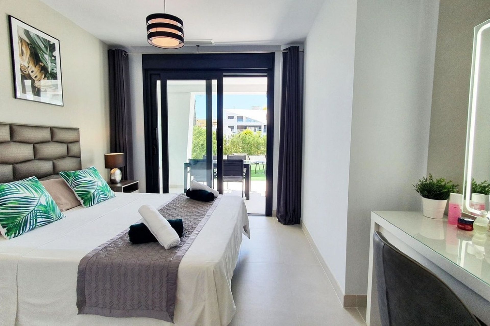 Resale - apartment - Estepona - Bel Air