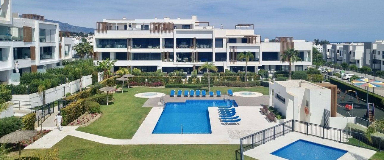 Resale - apartment - Estepona - Bel Air