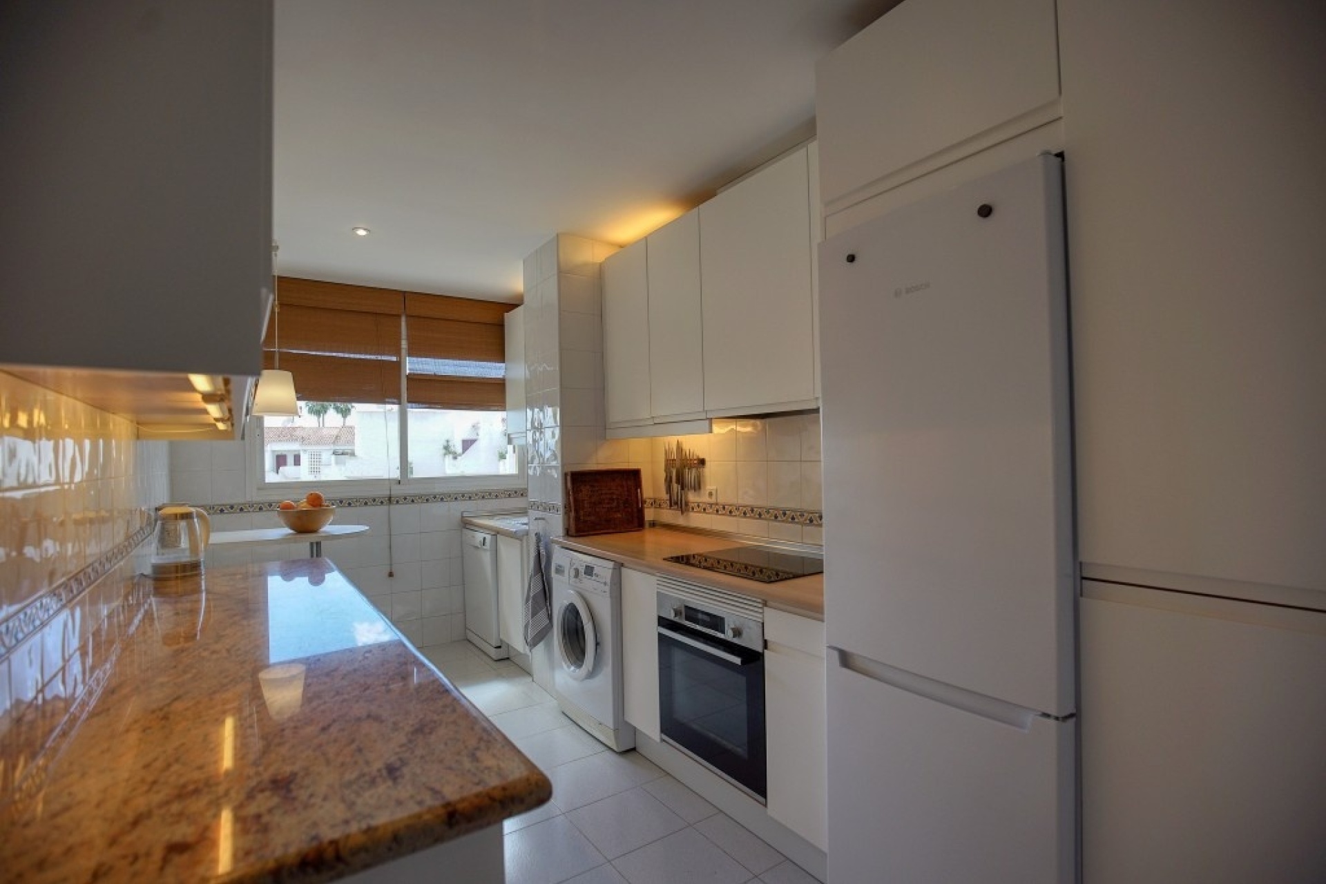 Resale - apartment - Estepona - Bel Air