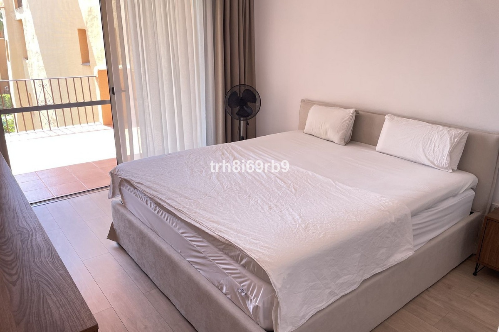 Resale - apartment - Estepona - Bel Air
