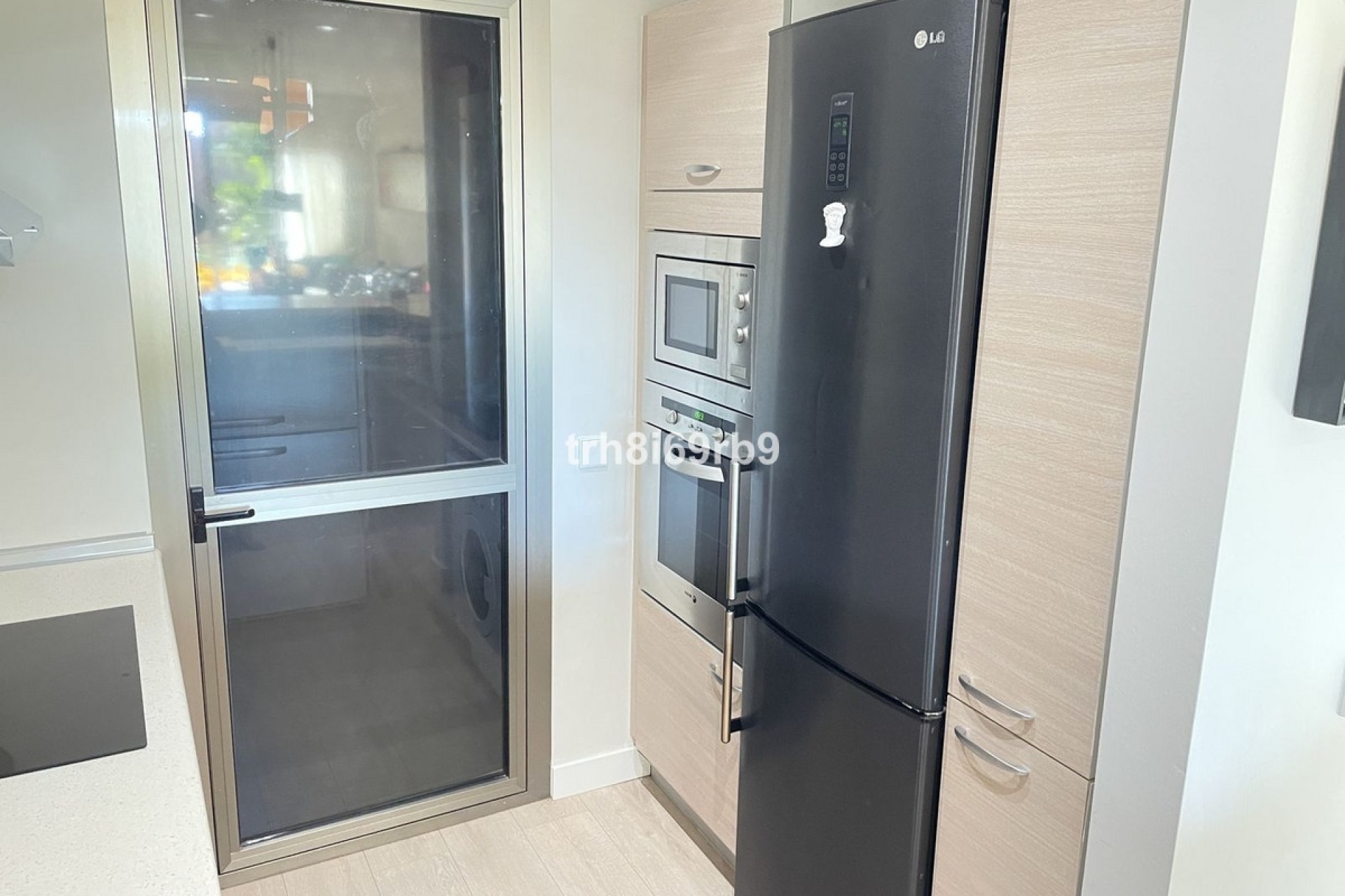 Resale - apartment - Estepona - Bel Air