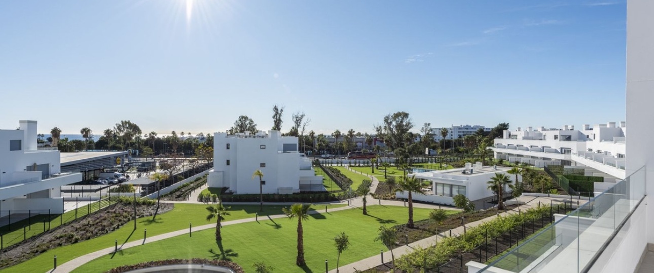 Resale - apartment - Estepona - Bel Air