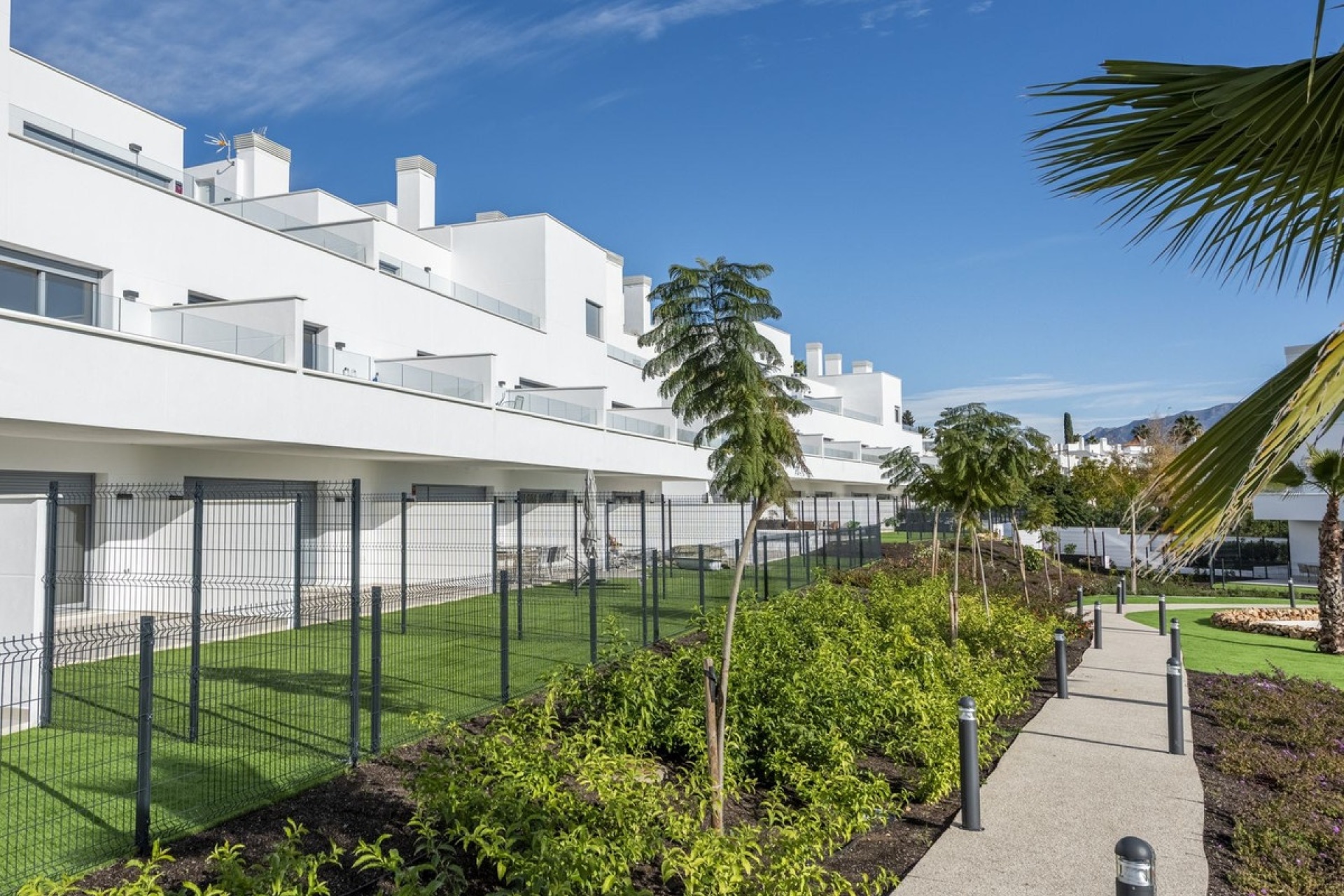 Resale - apartment - Estepona - Bel Air